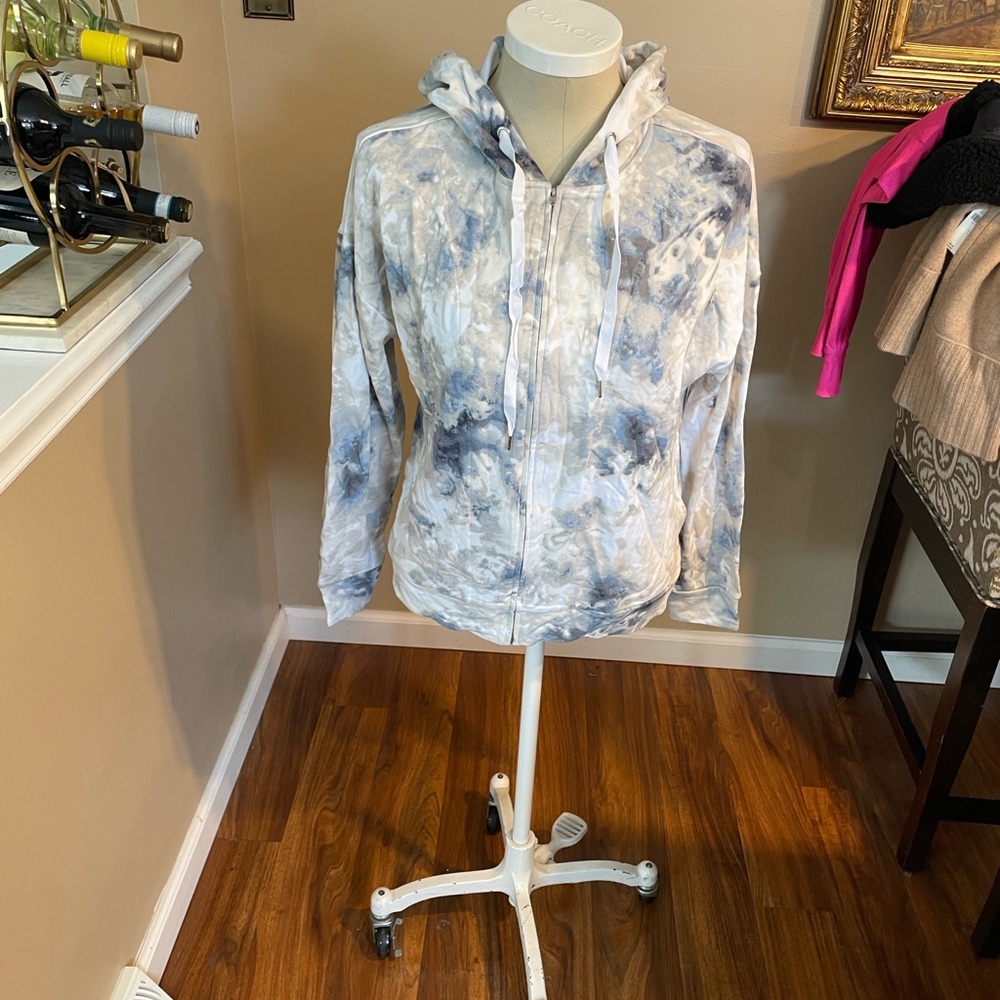 Soma Tie-Dye Hoodie with Drawstring